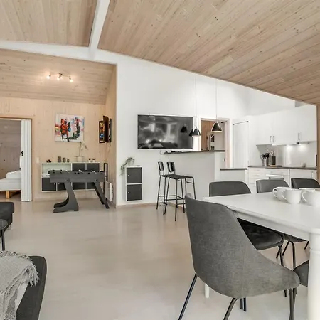 בית נופש Mika - 800m From The Sea By Interhome Bøtø By